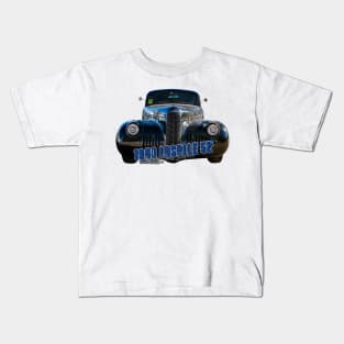 1940 LaSalle Series 52 4 Door Sedan Kids T-Shirt